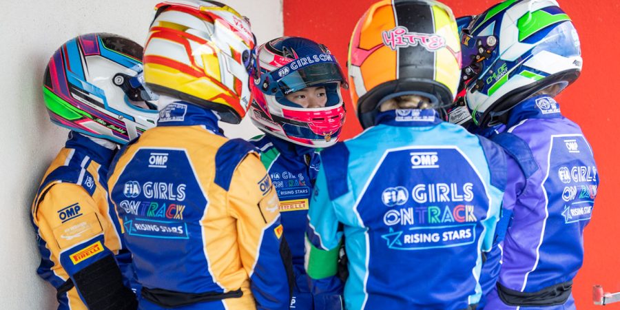 La FIA quiere más chicas sobre las pistas
