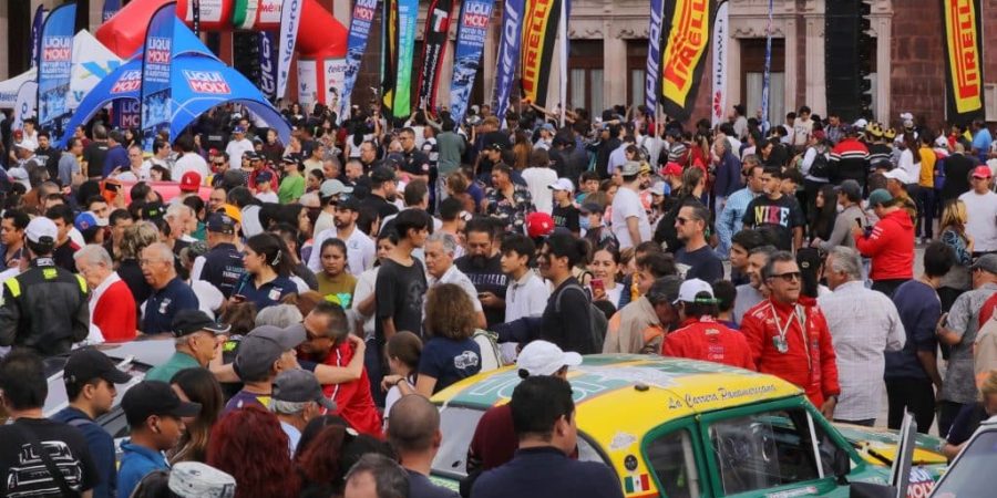 REÑIDA COMPETENCIA EN LA CARRERA PANAMERICANA