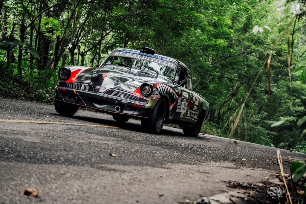 Cordero y Hernández defienden su título y marcan el paso en el arranque de La Carrera Panamericana
